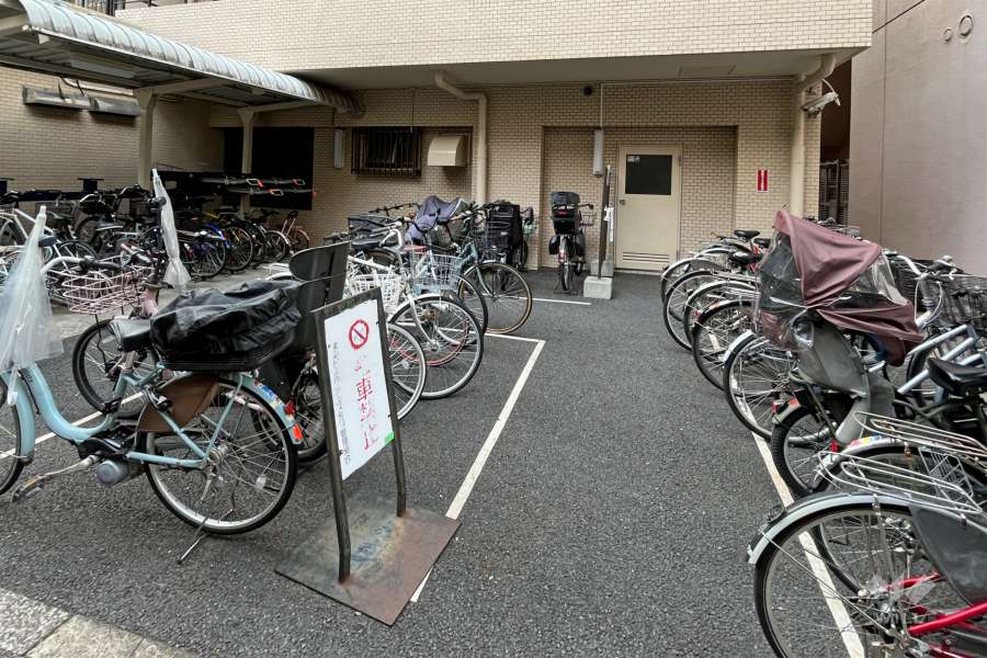 駐輪場