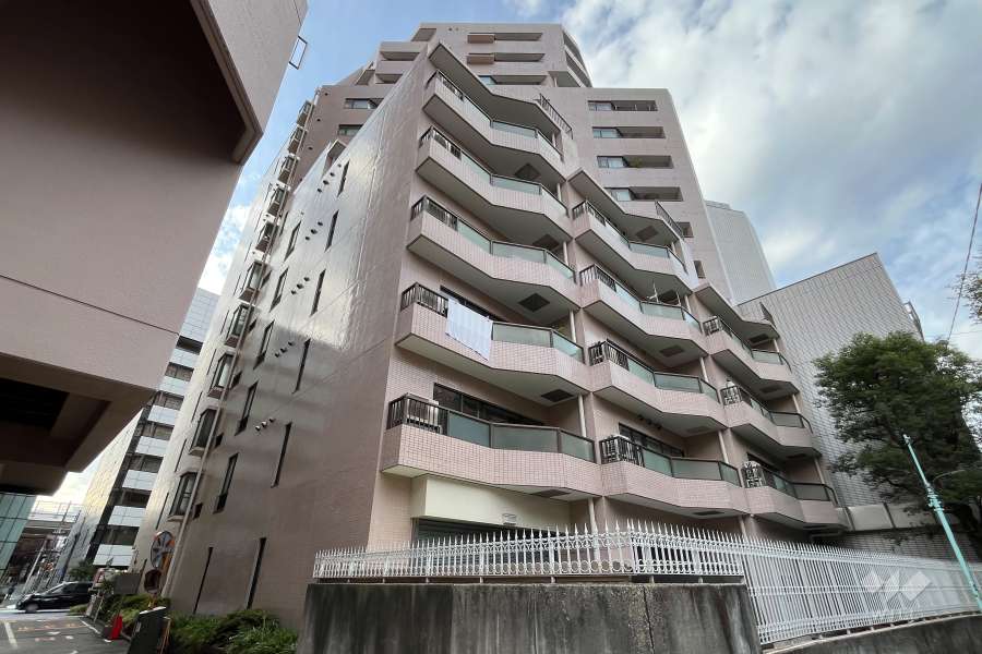 イトーピア音羽の外観（南東側から）