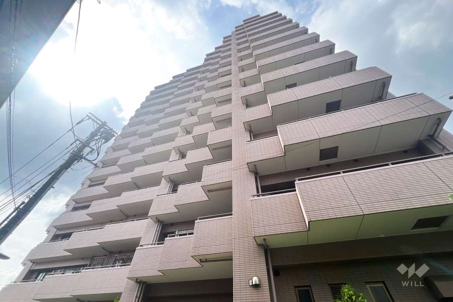 クリオレミントンハウス文京播磨坂の外観（南東側から）