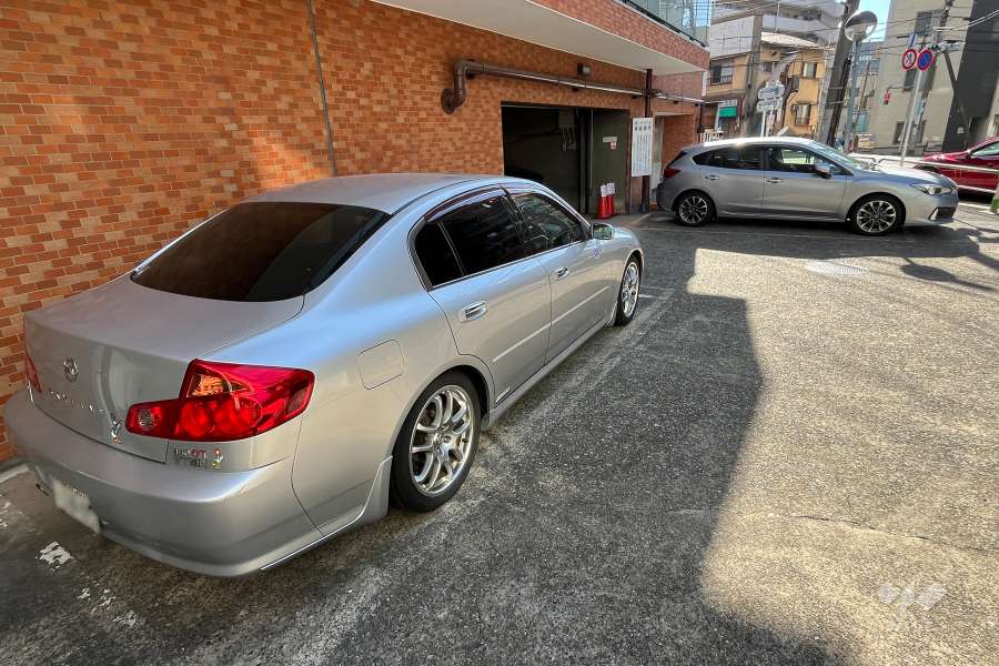 敷地内駐車場（屋外平面式）