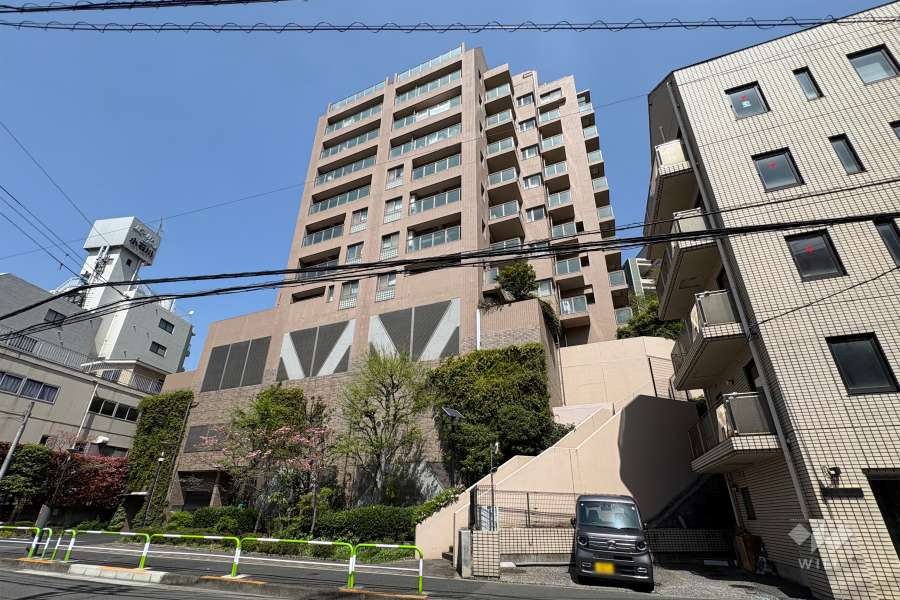 ヒルハイツ文京春日の外観（南西側から）