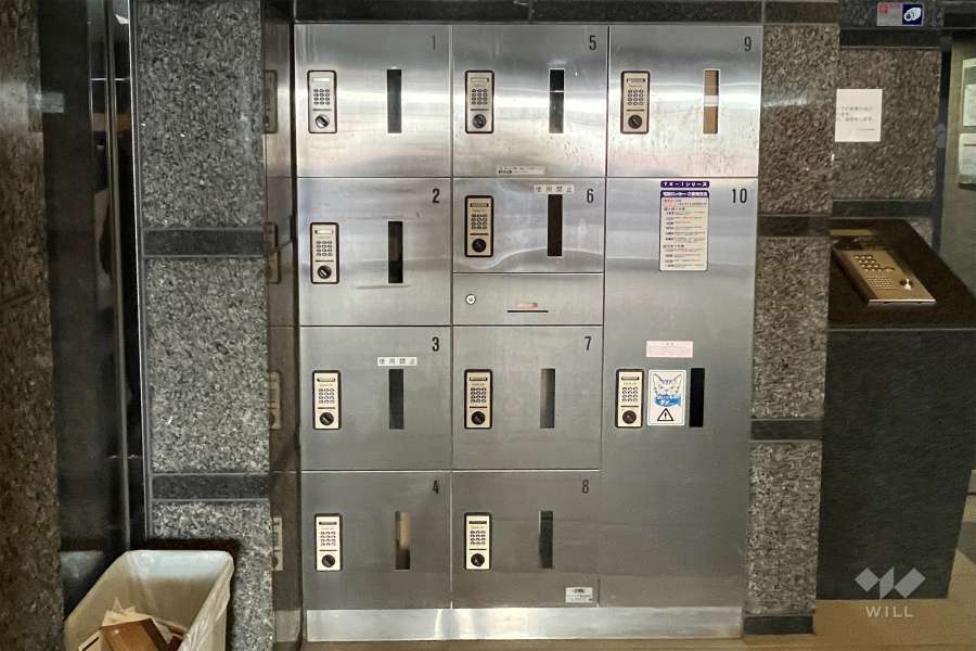 宅配ボックス