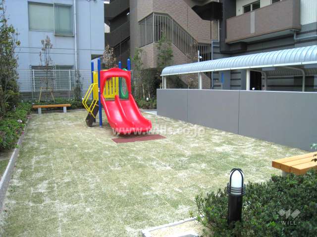 敷地北部分にあるプレイロット