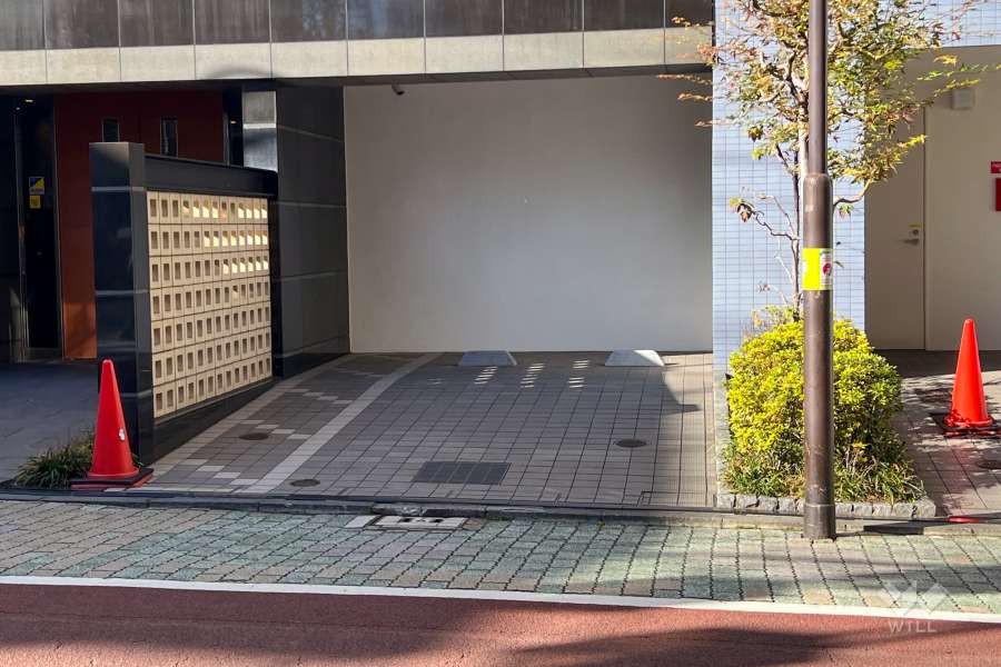 敷地内駐車場（屋内平面式）