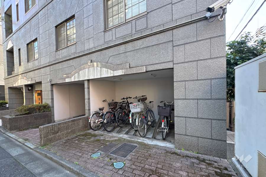 駐輪場　