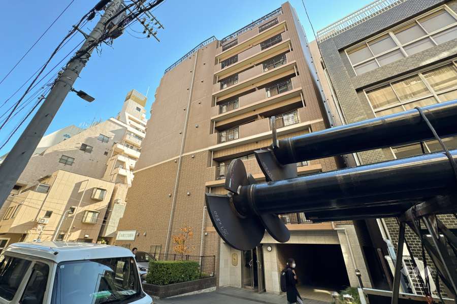スカーラ文京本郷スカイプラザの外観（北西側から）.
