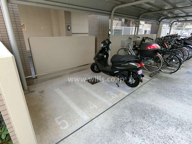 バイク置場