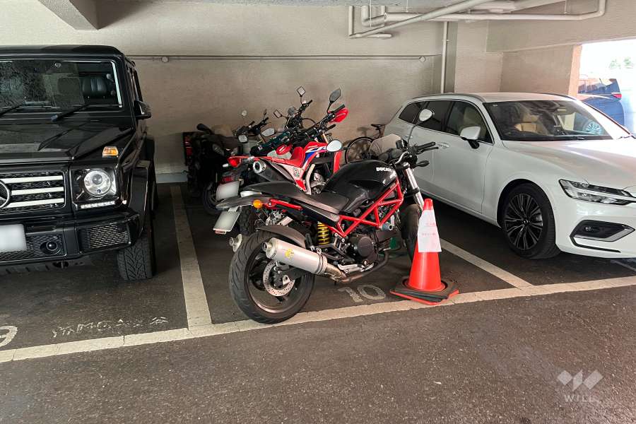 バイク置場
