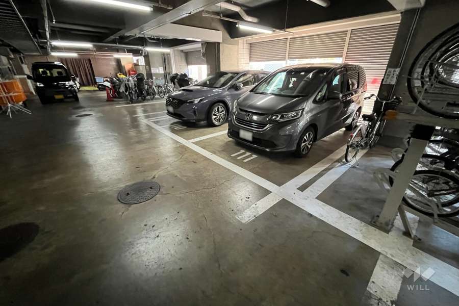 敷地内駐車場（屋内平面式）