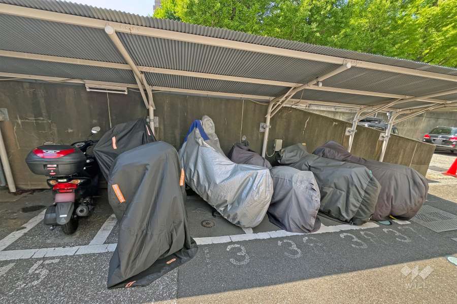 バイク置場