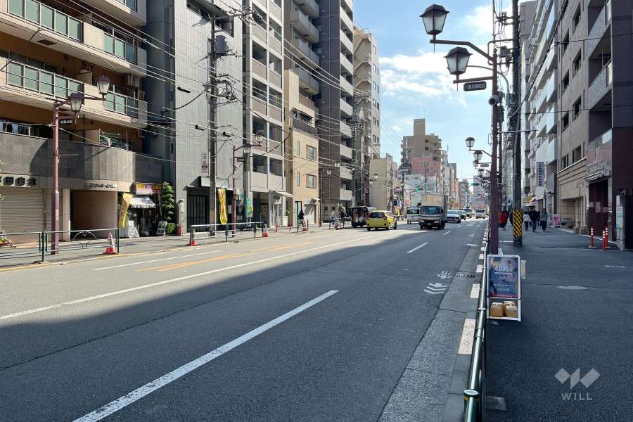 敷地南西側の前面道路