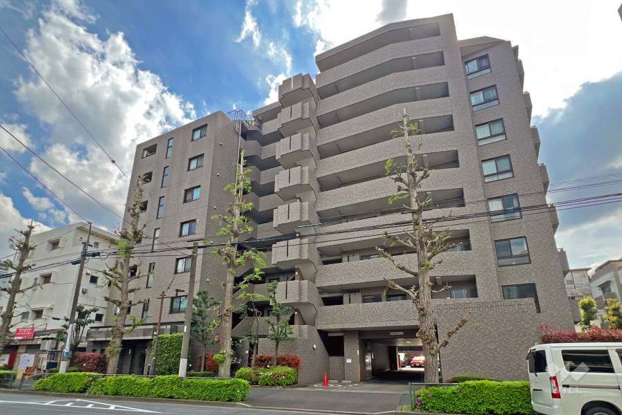 クレアホームズ小石川の外観（北側から）
