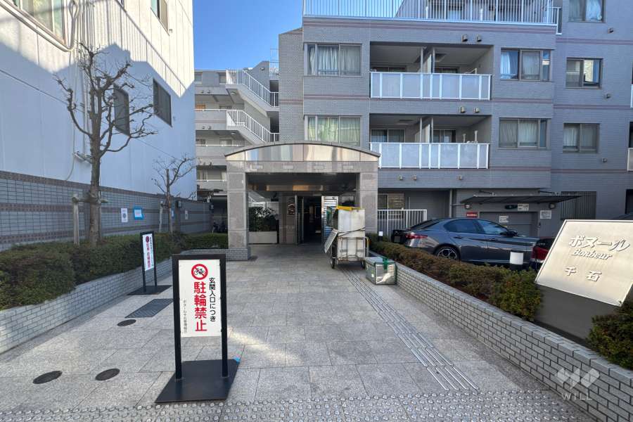 エントランスアプローチ