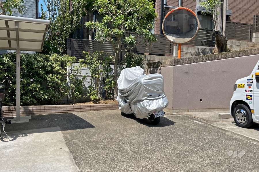 バイク置場