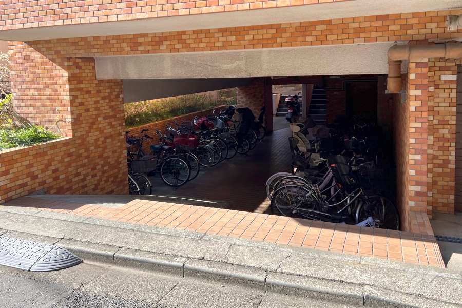 駐輪場・バイク置場