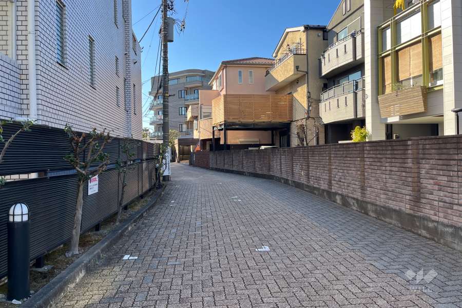 エントランスアプローチ