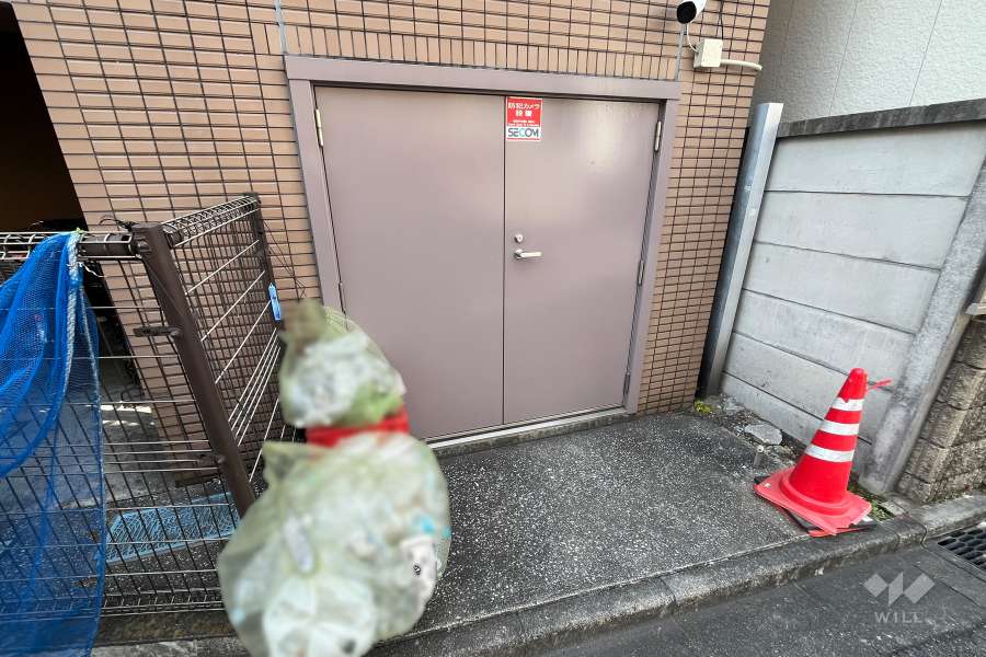 ゴミ置き場