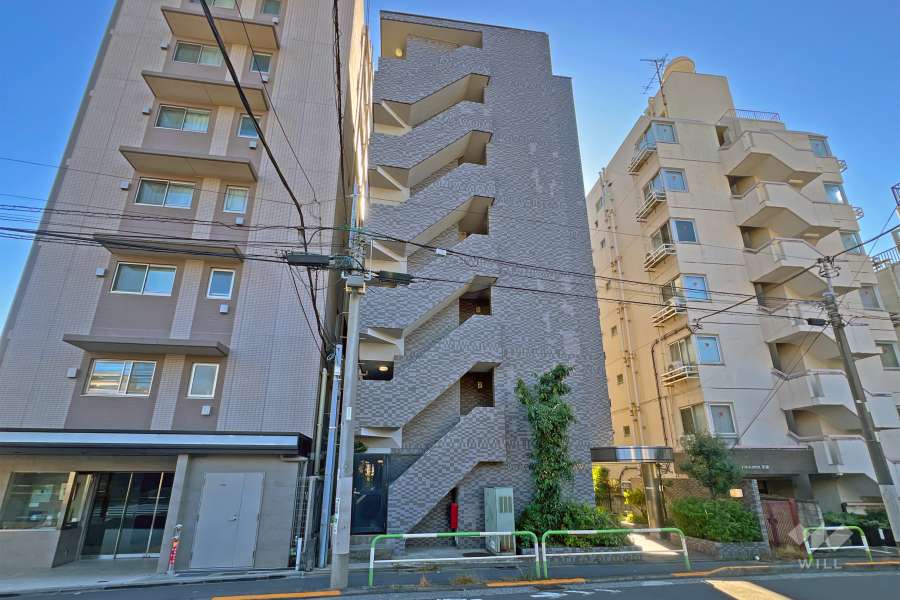 スカイコート文京小石川の外観（北東側から）