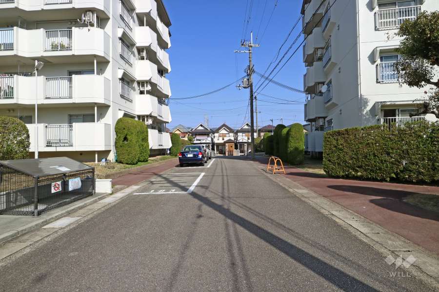 敷地内の通路
