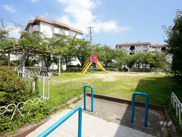 敷地内の公園