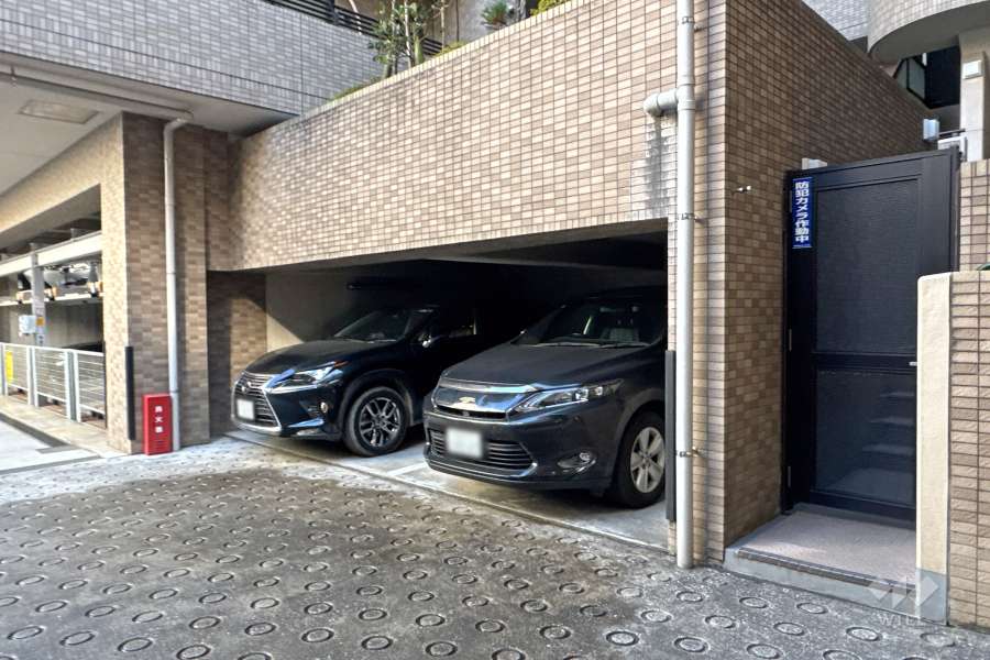 敷地内駐車場（屋内平面式）