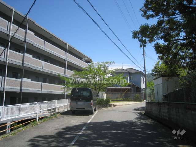 敷地南側の道路