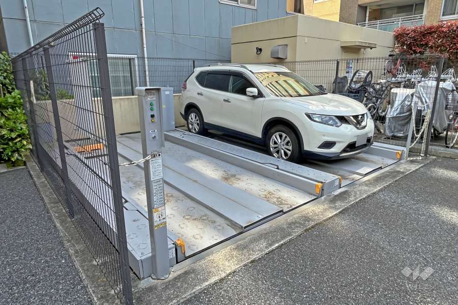 敷地内駐車場（屋外機械式）
