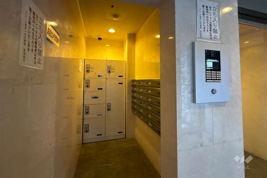 宅配ボックスと共用ポスト