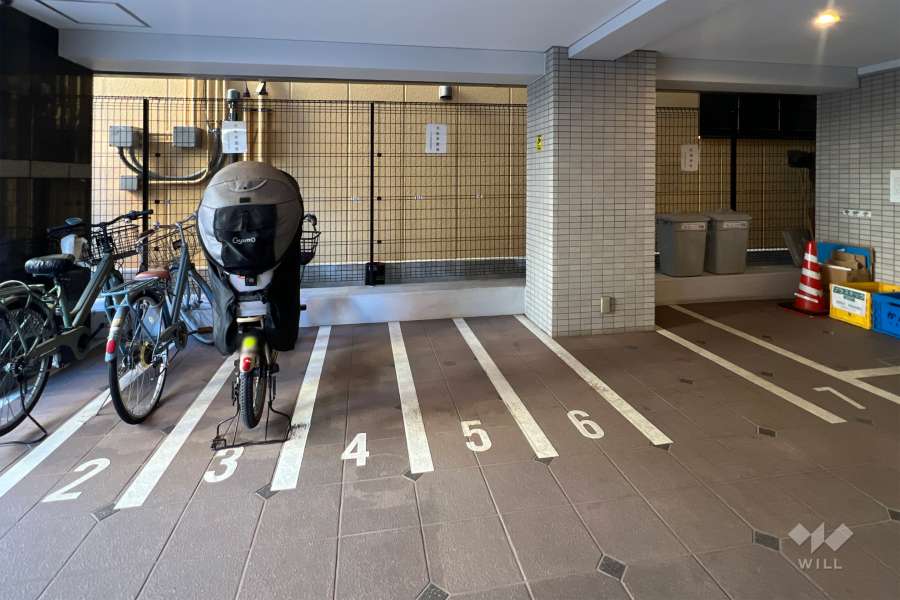 駐輪場・バイク置場