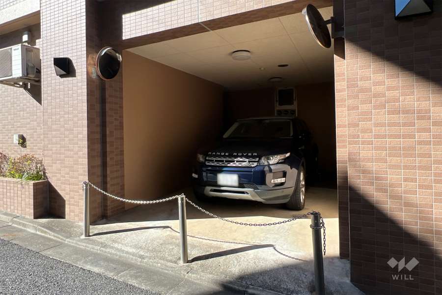 敷地内駐車場（屋内平面式）