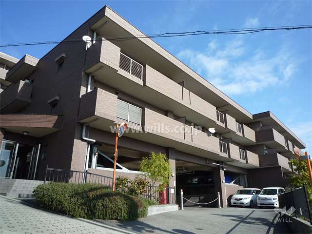 ギャラリーコート雲雀丘花屋敷弐番館の外観（南西側より）