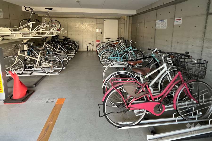 駐輪場