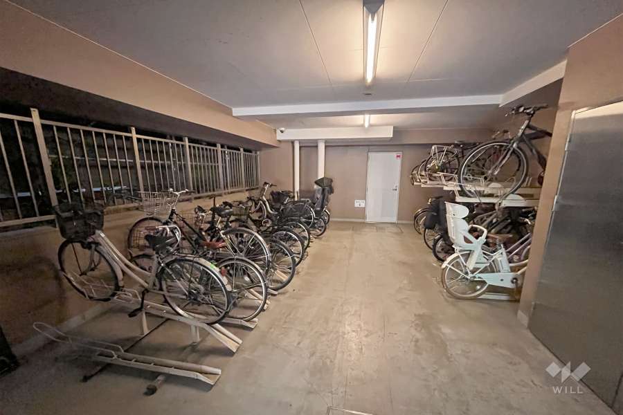 駐輪場