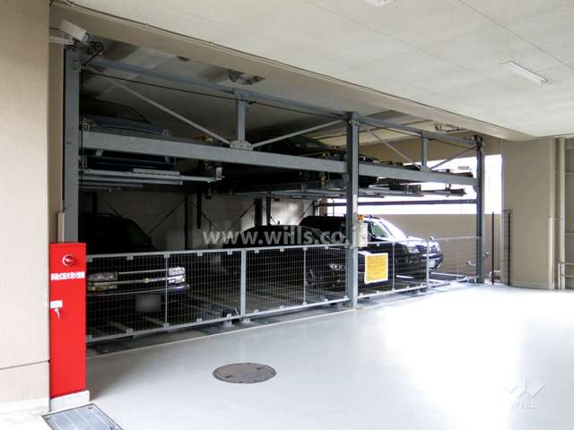 敷地内駐車場（屋内機械式）