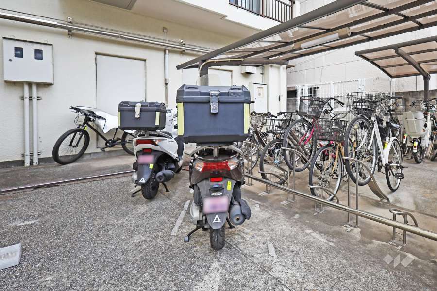 バイク置場