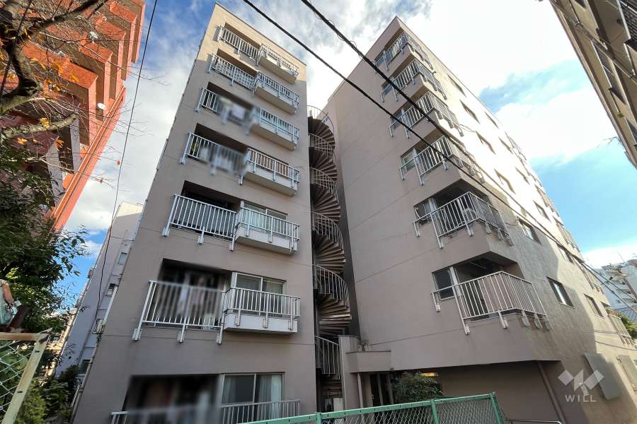 ライオンズマンション文京の外観（北西側から）