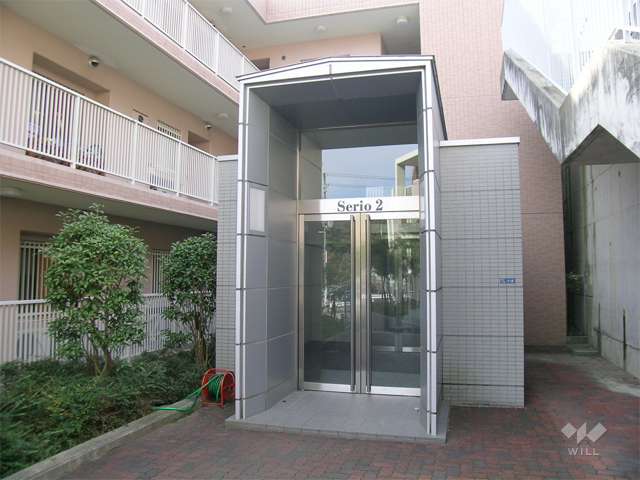 オートロック付きのエントランス