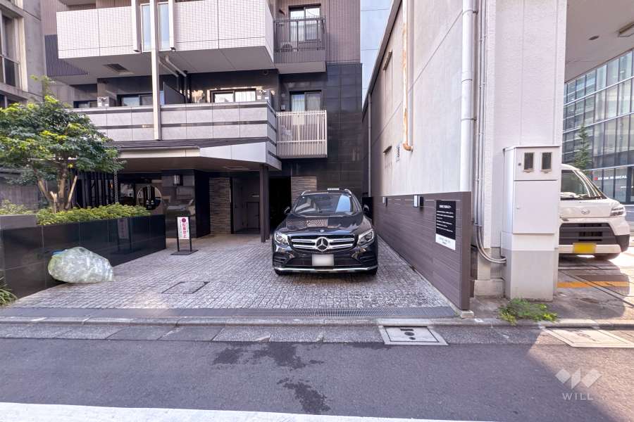 敷地内駐車場（屋外平面式）
