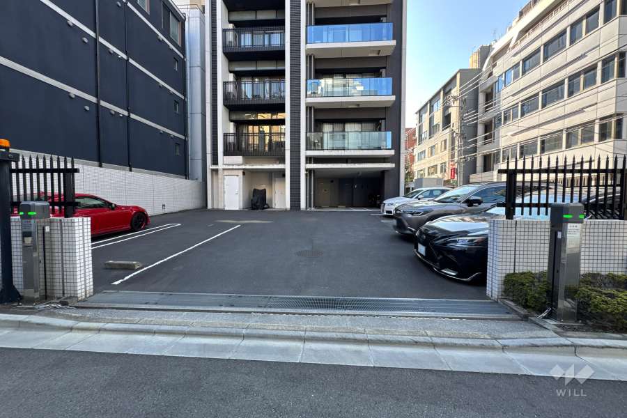 敷地内駐車場（屋外平面式）