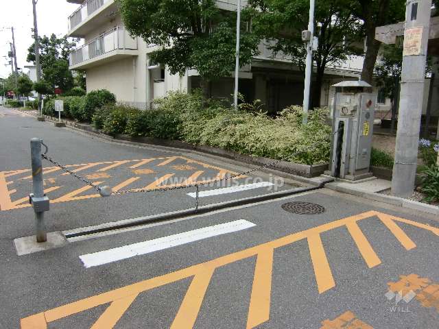 駐車場入り口