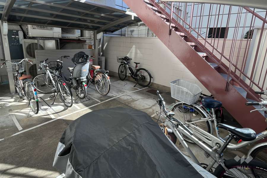 駐輪場