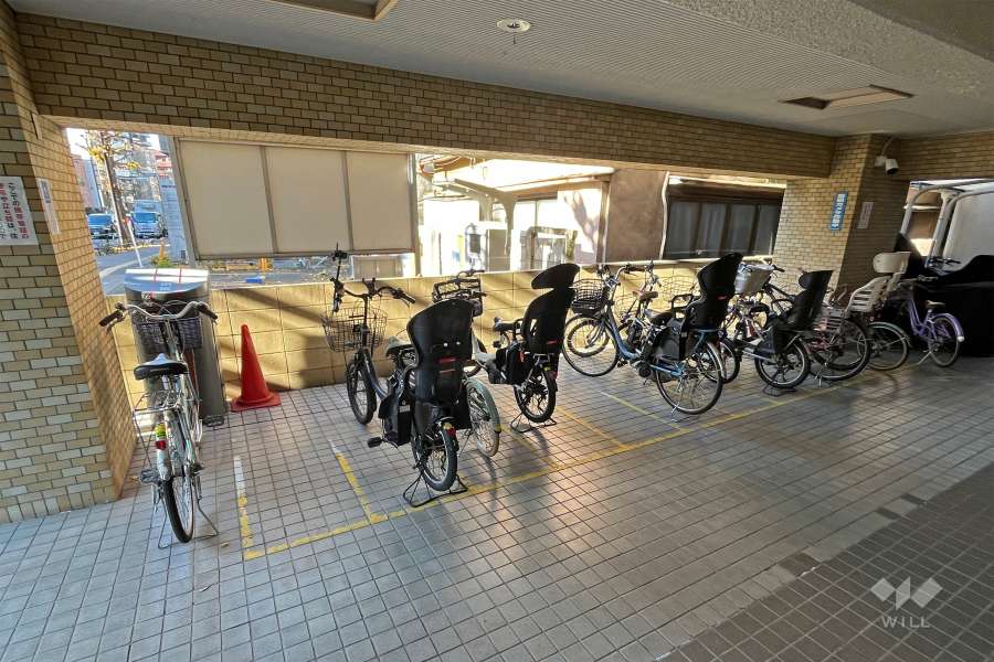 駐輪場