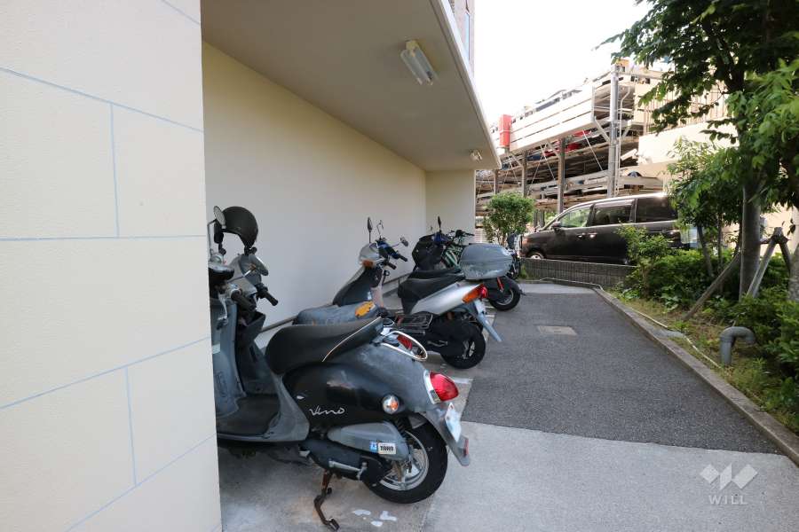 バイク置場