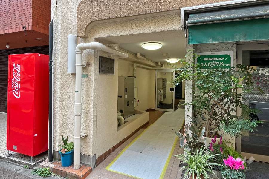 エントランスアプローチ