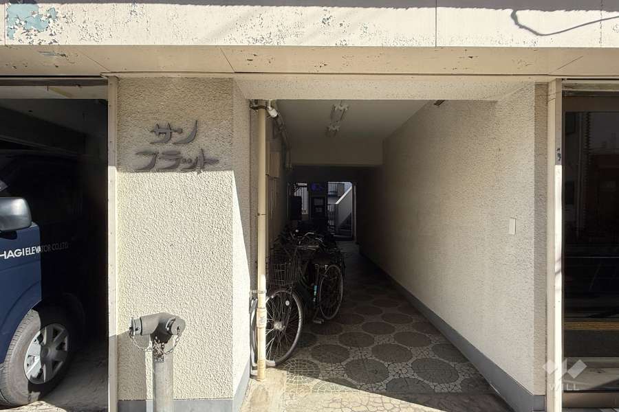 エントランス