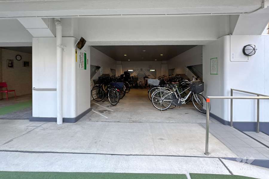 駐輪場