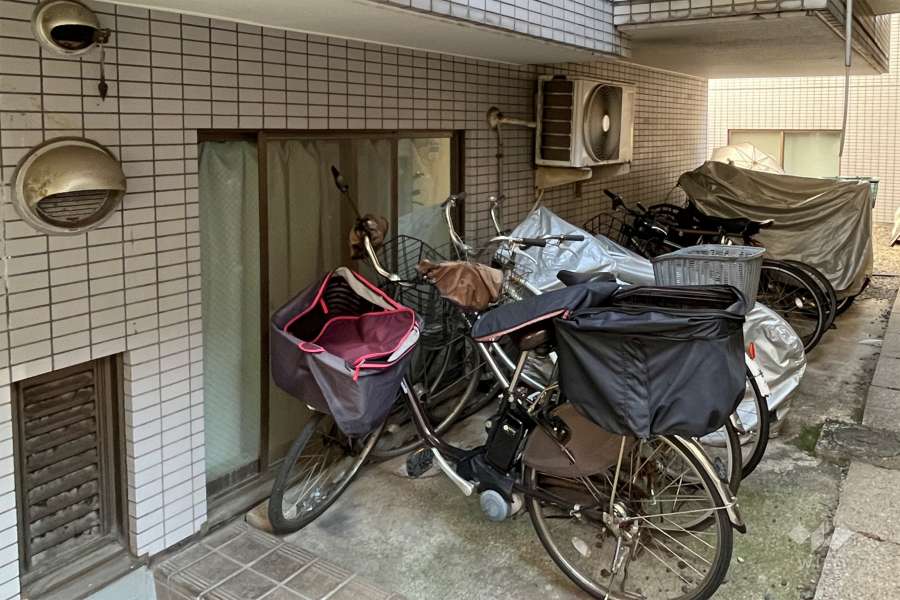 駐輪場