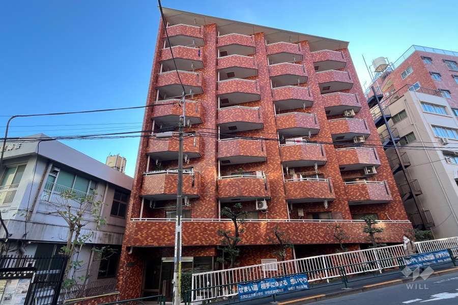 コンドミニアム千駄木の外観（北東側から）