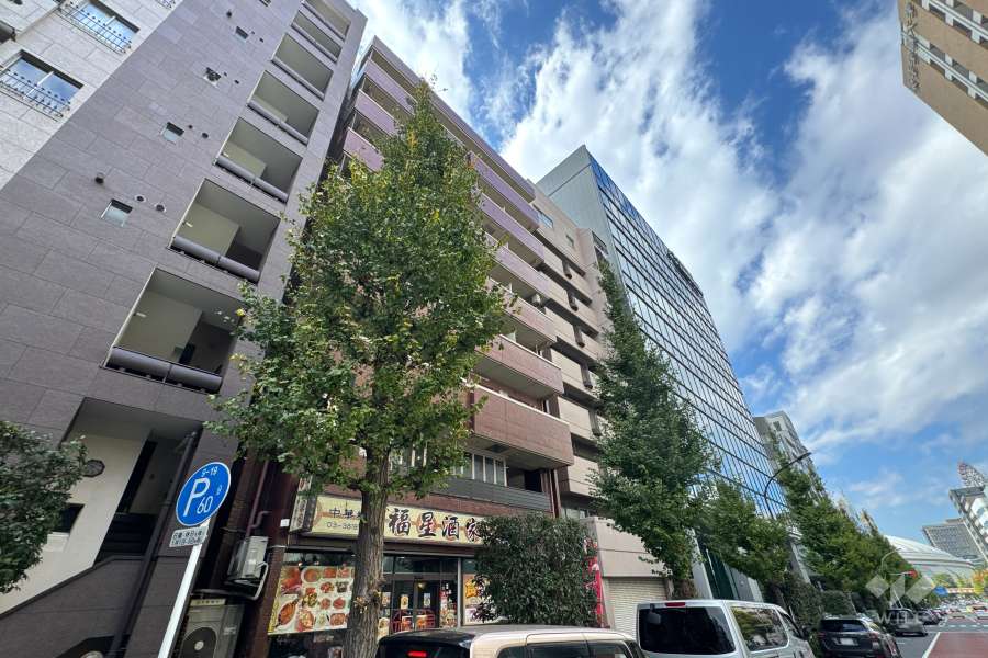 カルム本郷の外観（北東側から）