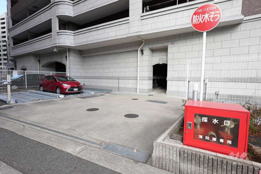 敷地内駐車場（屋外機械式）